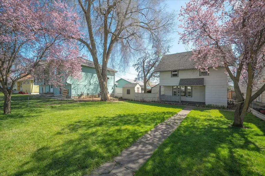 1512 E Dalton Ave, Spokane, WA 99207 - #2
