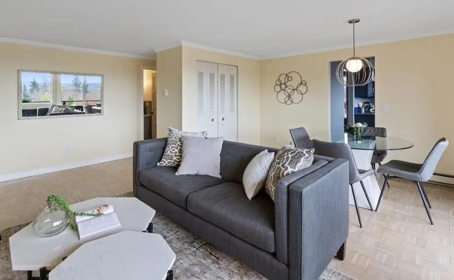 844 W Cliff Dr #103, Spokane, WA 99204 - #3