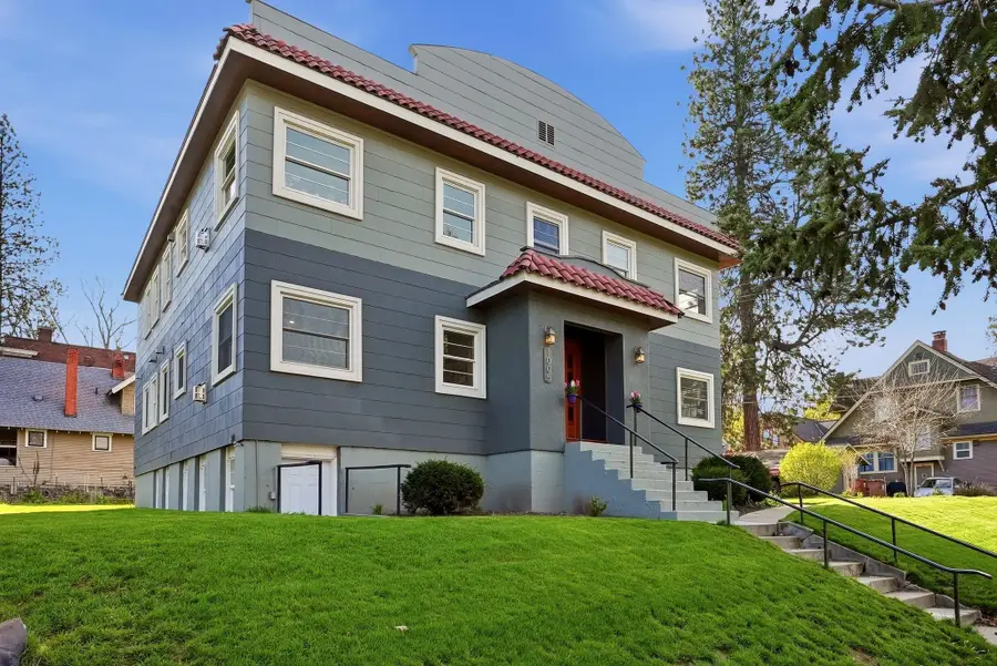 1005 S Cedar St #2, Spokane, WA 99204 - #2
