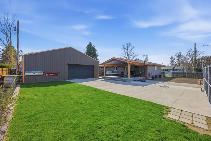 2524 W Houston Ave, Spokane, WA 99208 - #3