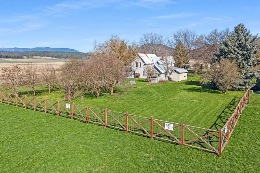 3095 Waitts Lake Rd, Valley, WA 99181 - #3