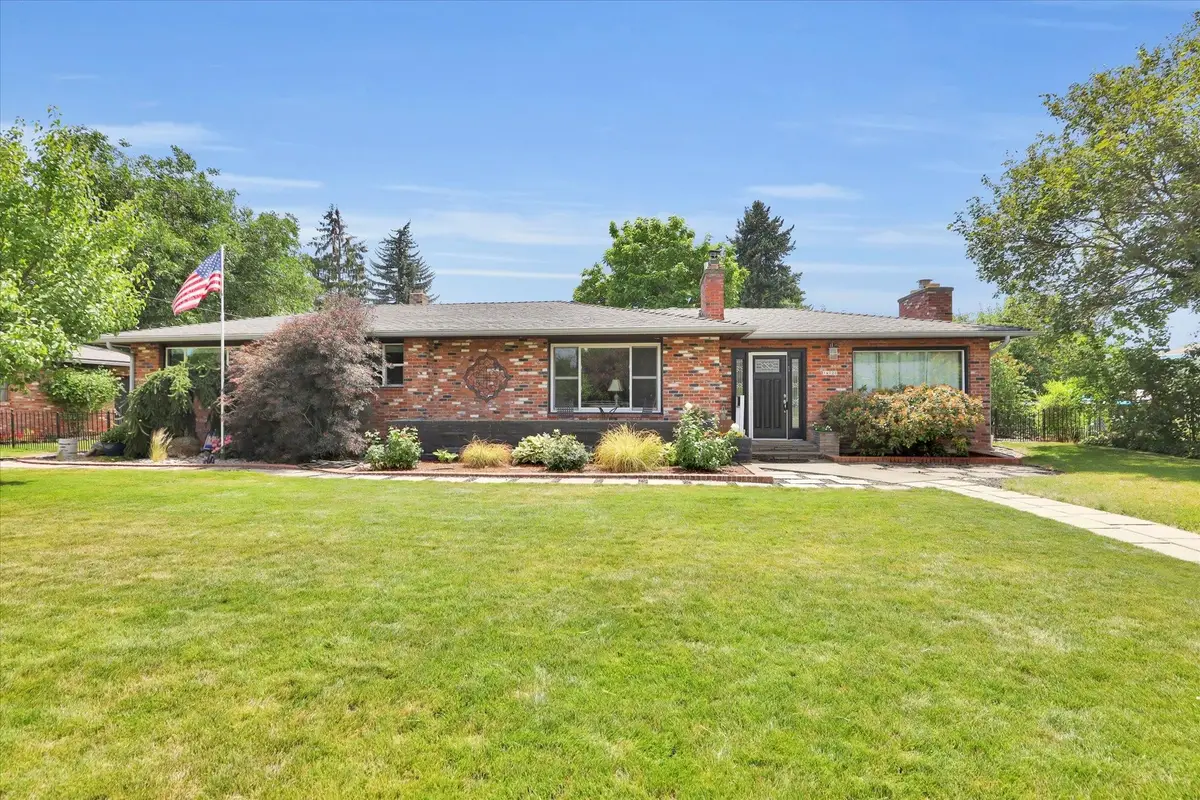 14720 E 14th Ave, Spokane Valley, WA 99037 - #1