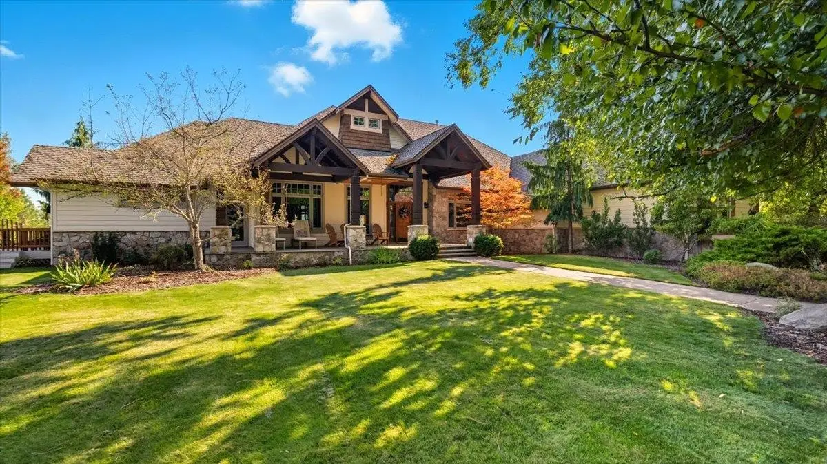 13615 N Riverbluff Ln, Spokane, WA 99208 - #1