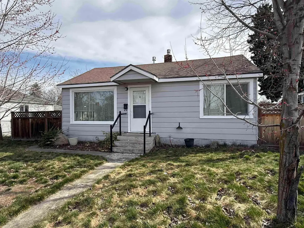 5214 N Belt St, Spokane, WA 99205 - #1