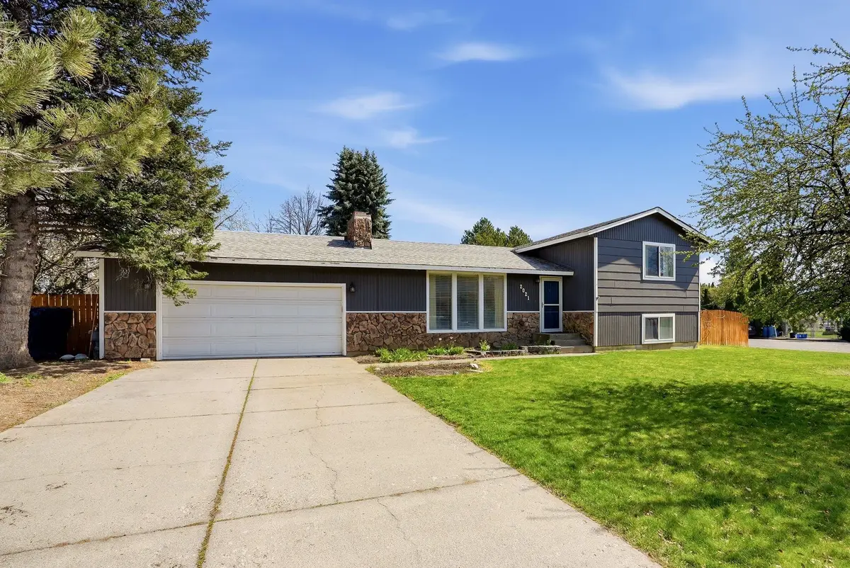 2021 S Calvin Rd, Veradale, WA 99037 - #1