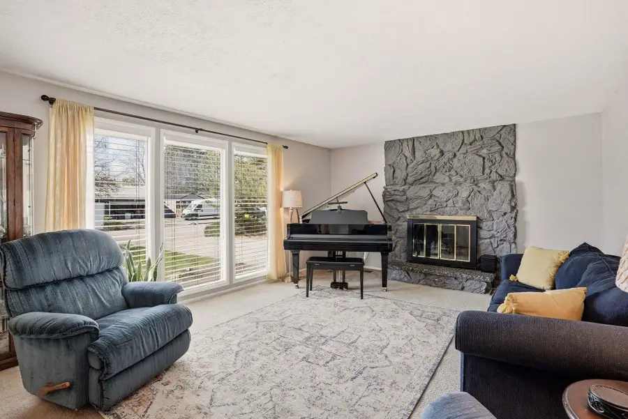 2021 S Calvin Rd, Veradale, WA 99037 - #3