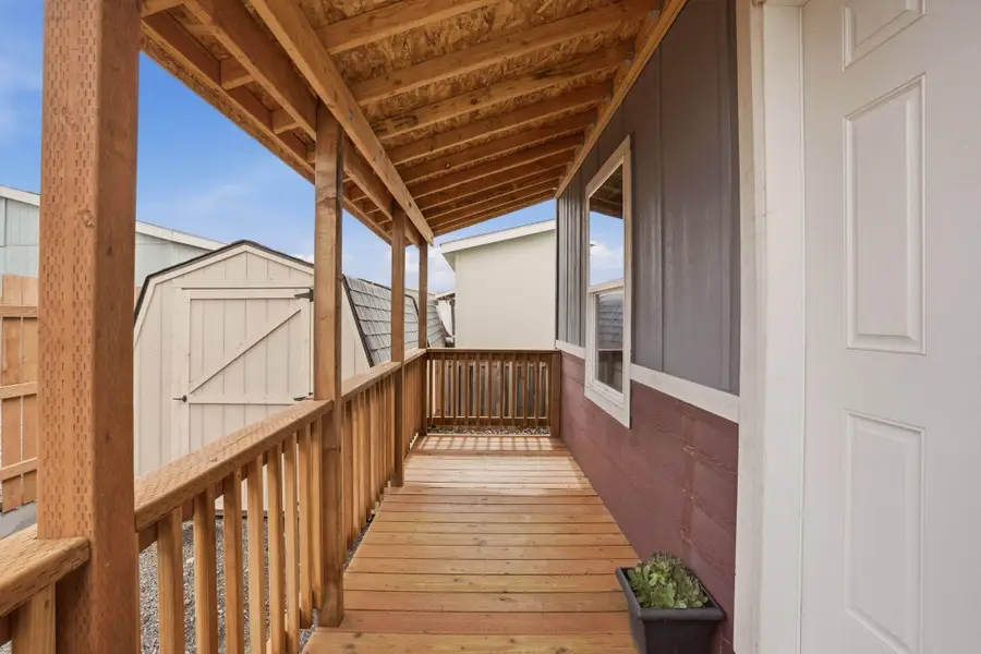 10510 W Richland Rd, Cheney, WA 99004 - #3