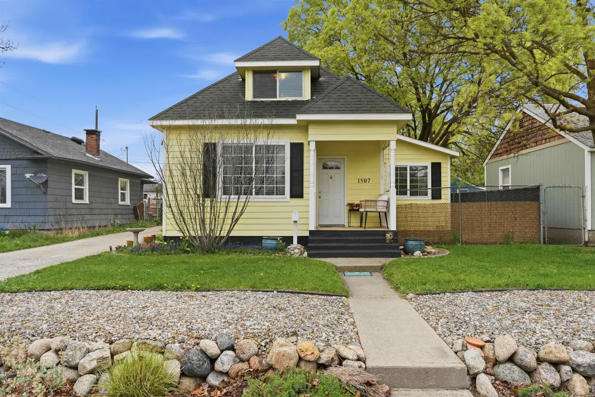1507 E Bridgeport Ave, Spokane, WA 99207 - #1