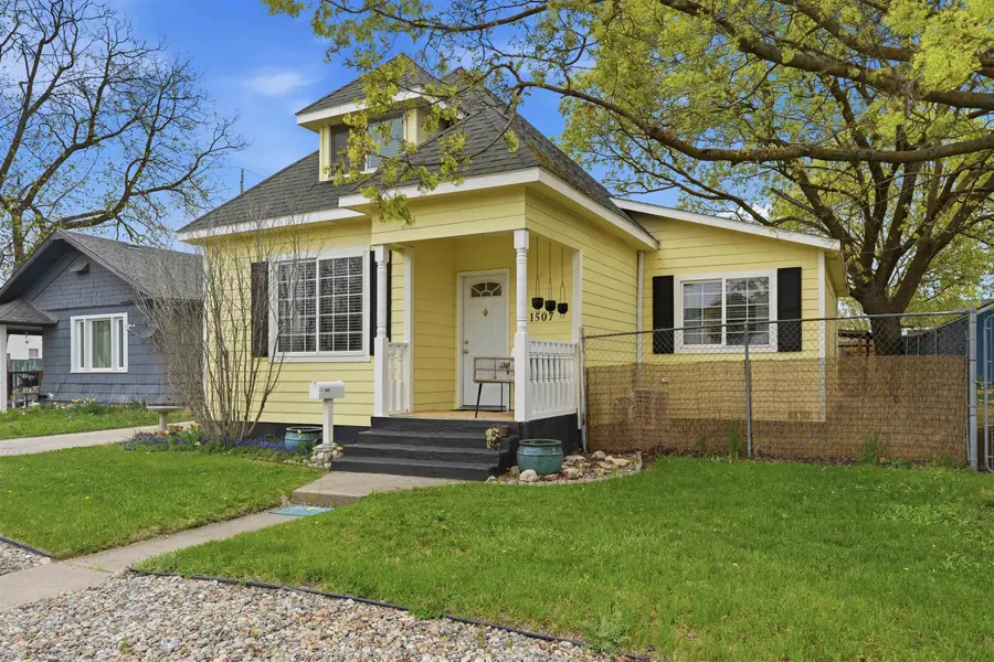 1507 E Bridgeport Ave, Spokane, WA 99207 - #2