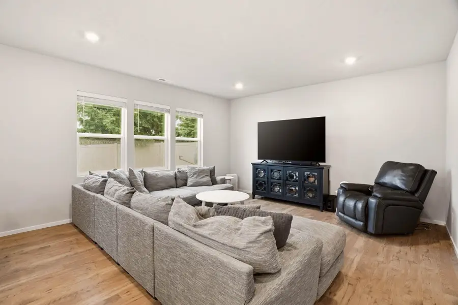 8218 S Allora Rd, Cheney, WA 99004 - #3