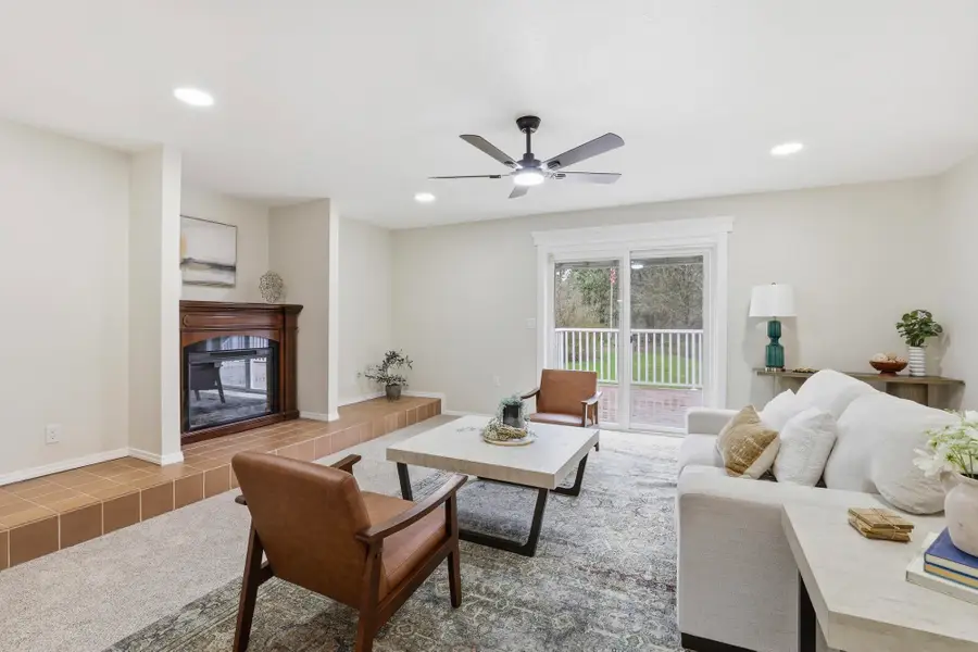 424 S Brooks Rd, Medical Lake, WA 99022 - #2