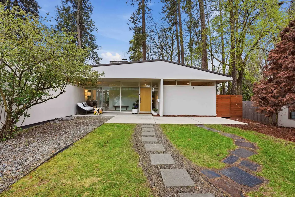 1022 E 28th Ave, Spokane, WA 99203 - #1