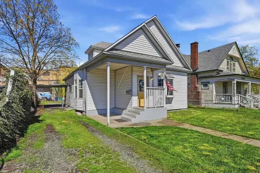 1208 W Knox Ave, Spokane, WA 99205 - #2