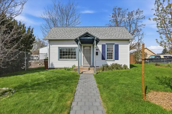 2223 E Sharp Ave, Spokane, WA 99202