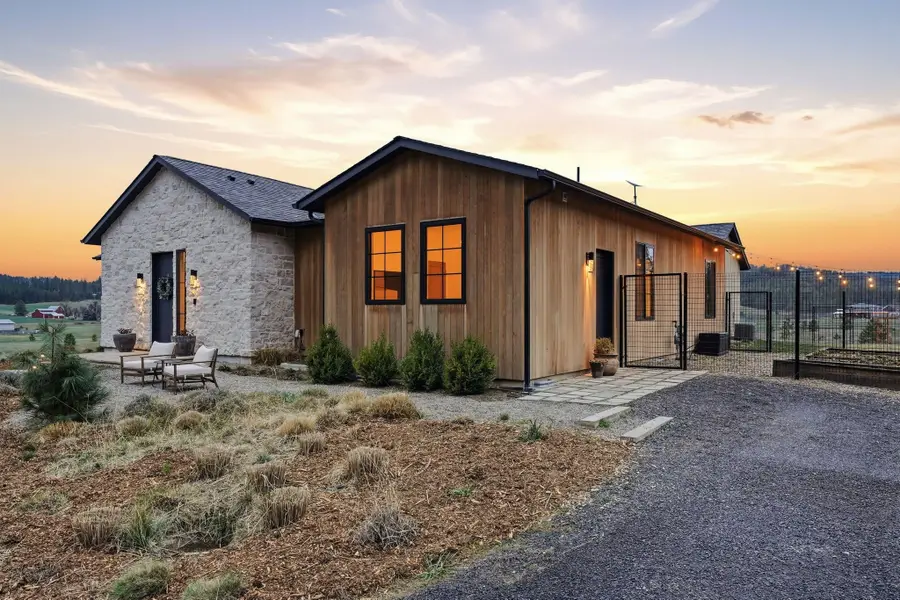 1514 W Ballard Rd, Spokane, WA 99208 - #2