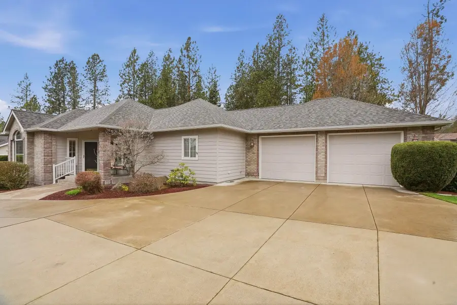 7015 N East Bluff Ct, Spokane, WA 99208 - #3