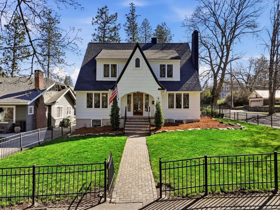 2423 S Manito Blvd, Spokane, WA 99203 - #2