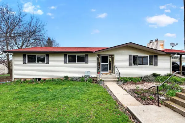 27164 N Gunning Rd, Davenport, WA 99122