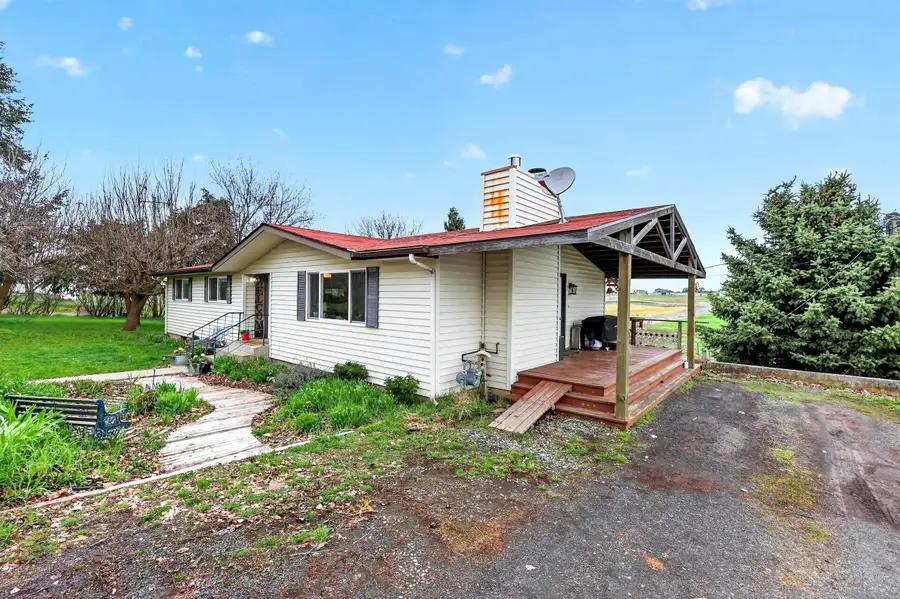 27164 N Gunning Rd, Davenport, WA 99122 - #2