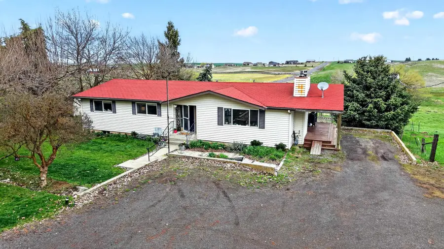 27164 N Gunning Rd, Davenport, WA 99122 - #3