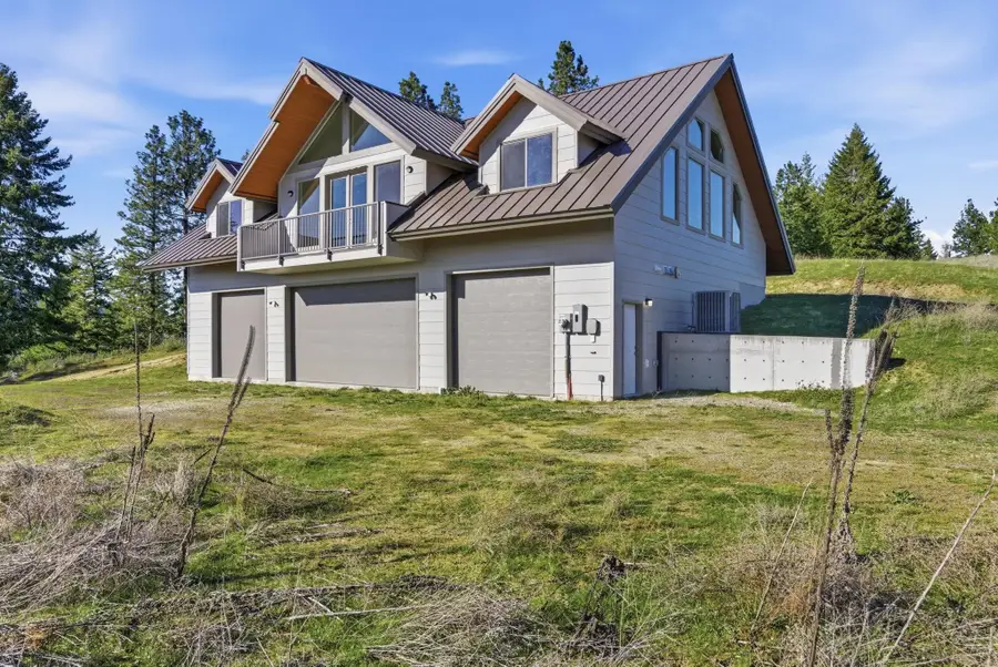 777 Chain Lakes Dr, Elk, WA 99009 - #2