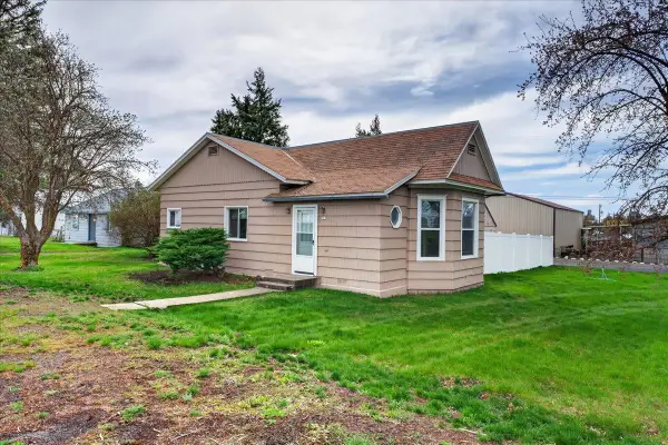 707 Lincoln St, Davenport, WA 99122