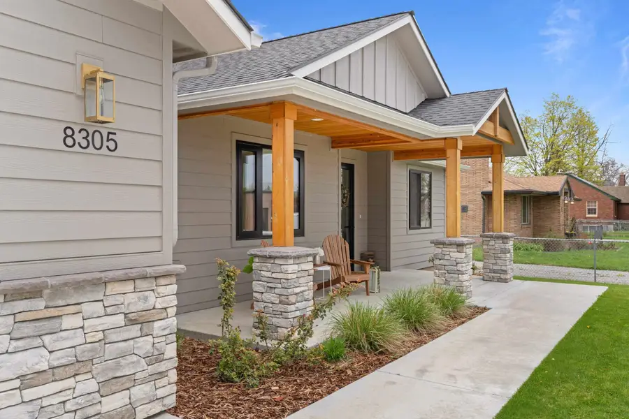 8305 E Maringo Dr, Spokane, WA 99212 - #3