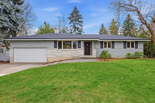 2420 E 39th Ave, Spokane, WA 99223