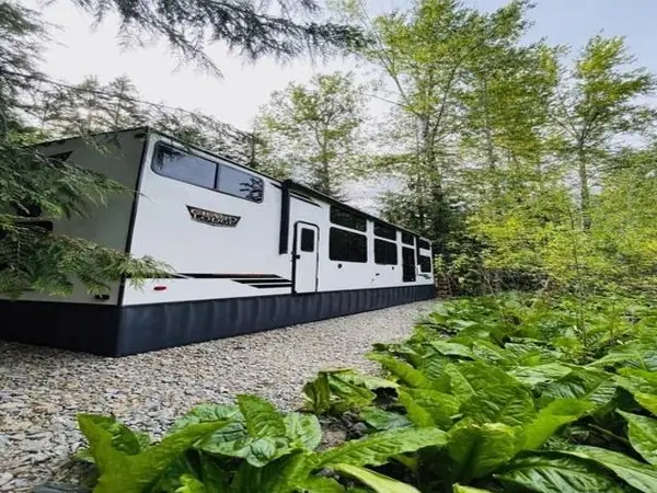 8657 Spring Valley Rd Rd, Newport, WA 99156