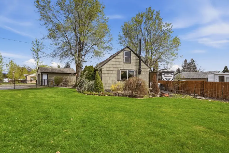 7712 E Utah Ave, Spokane Valley, WA 99212 - #3