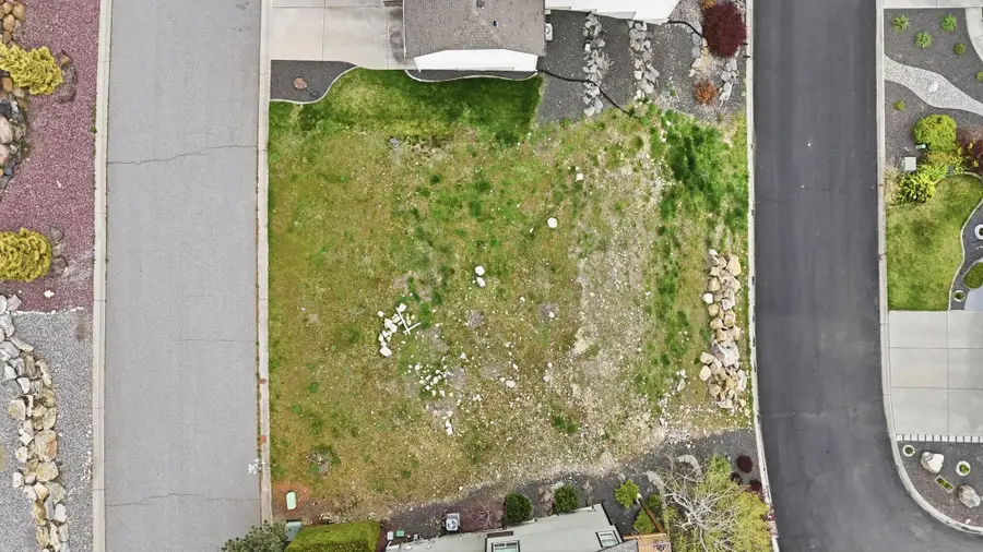 8703 E Blue Fox Ln, Spokane Valley, WA 99212 - #3