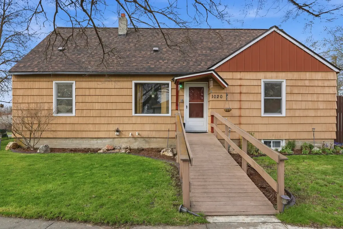 1020 Maxwell St, Davenport, WA 99122 - #1