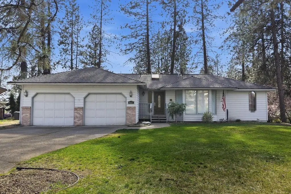 8607 N Kelly Ct, Spokane, WA 99208 - #1