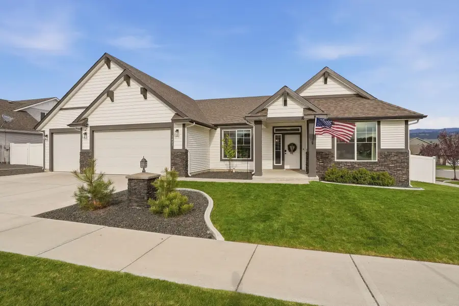 1421 S Hodges St, Spokane Valley, WA 99016 - #2