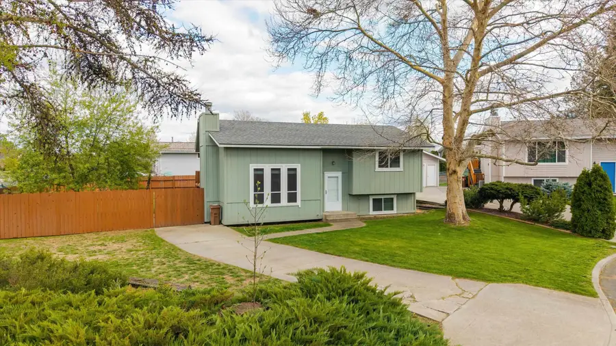 630 E Bull Run Ct, Spokane, WA 99017 - #2