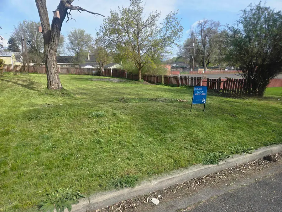 3222 N Nelson St, Spokane, WA 99207-5808 - #2
