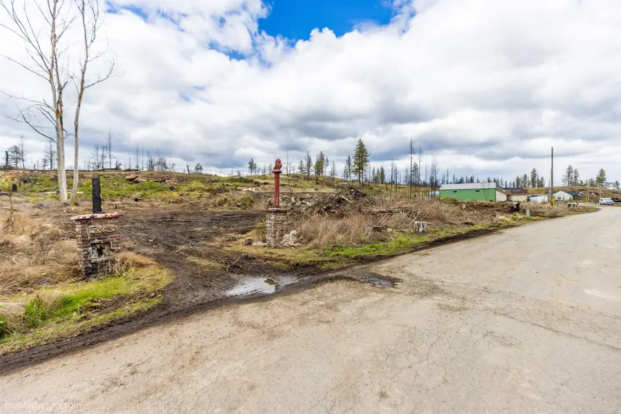 10222 S Lakehurst Dr, Medical Lake, WA 99022 - #3