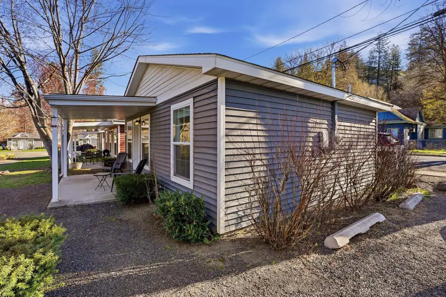 1126 S Coeur D'alene St #Unit  S1114, Spokane, WA 99224 - #2