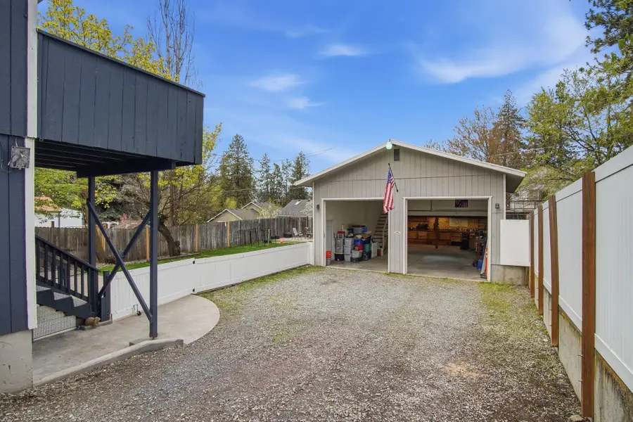 4011 E 12th Ave, Spokane, WA 99202 - #2