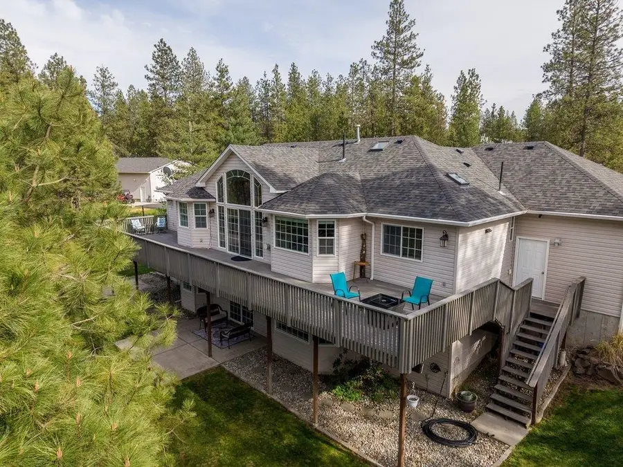 1807 S Deep Creek Ct, Medical Lake, WA 99022 - #3