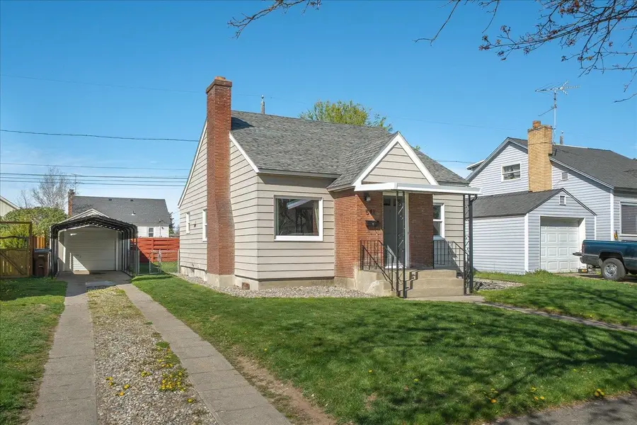 541 E Hoffman Ave, Spokane, WA 99207 - #2