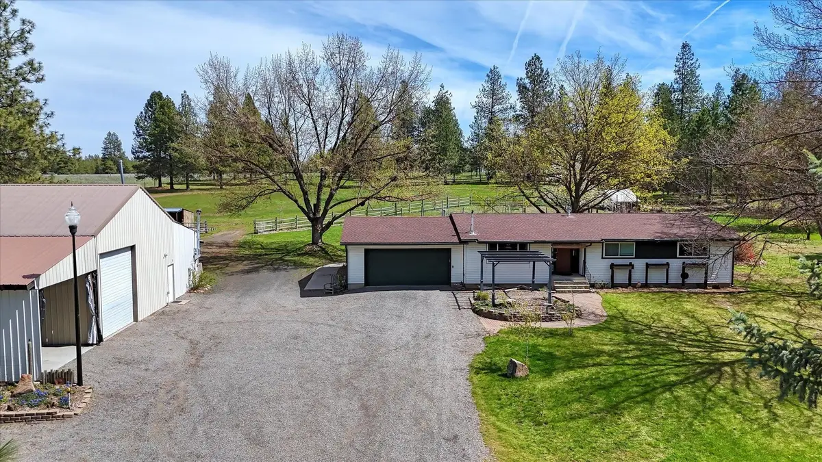 2717 S Jays Rd, Medical Lake, WA 99022 - #1