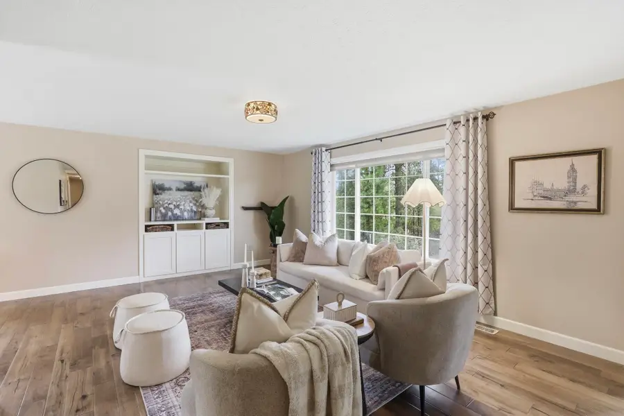 323 E Eleventh St, Deer Park, WA 99006 - #2