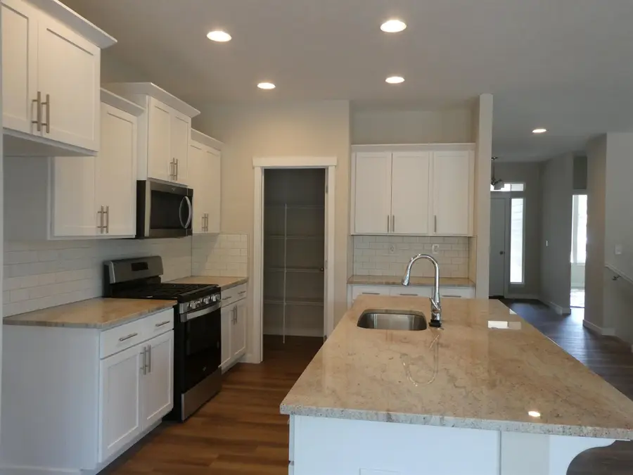 3223 S Custer Ln, Spokane, WA 99223 - #3