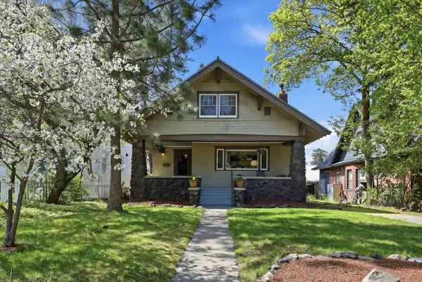 1424 S Cedar St, Spokane, WA 99203