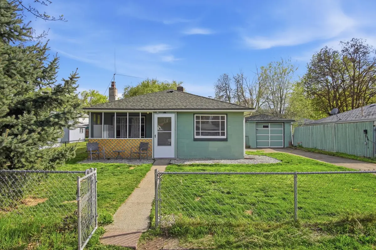 4506 E 6th Ave, Spokane Valley, WA 99212 - #1