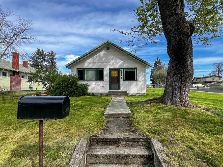 2227 E 7th Ave, Spokane, WA 99202 - #2