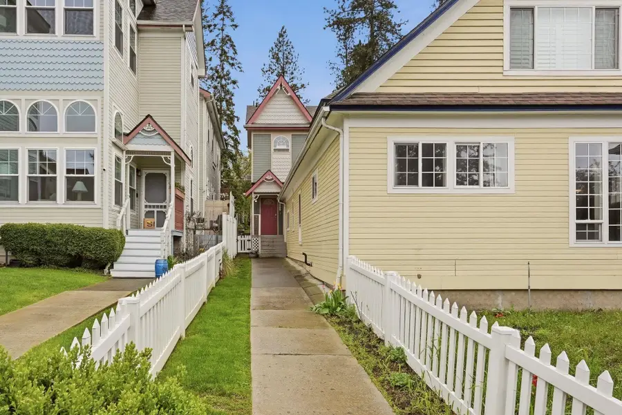 1617 W 13th Ave #8, Spokane, WA 99204 - #2