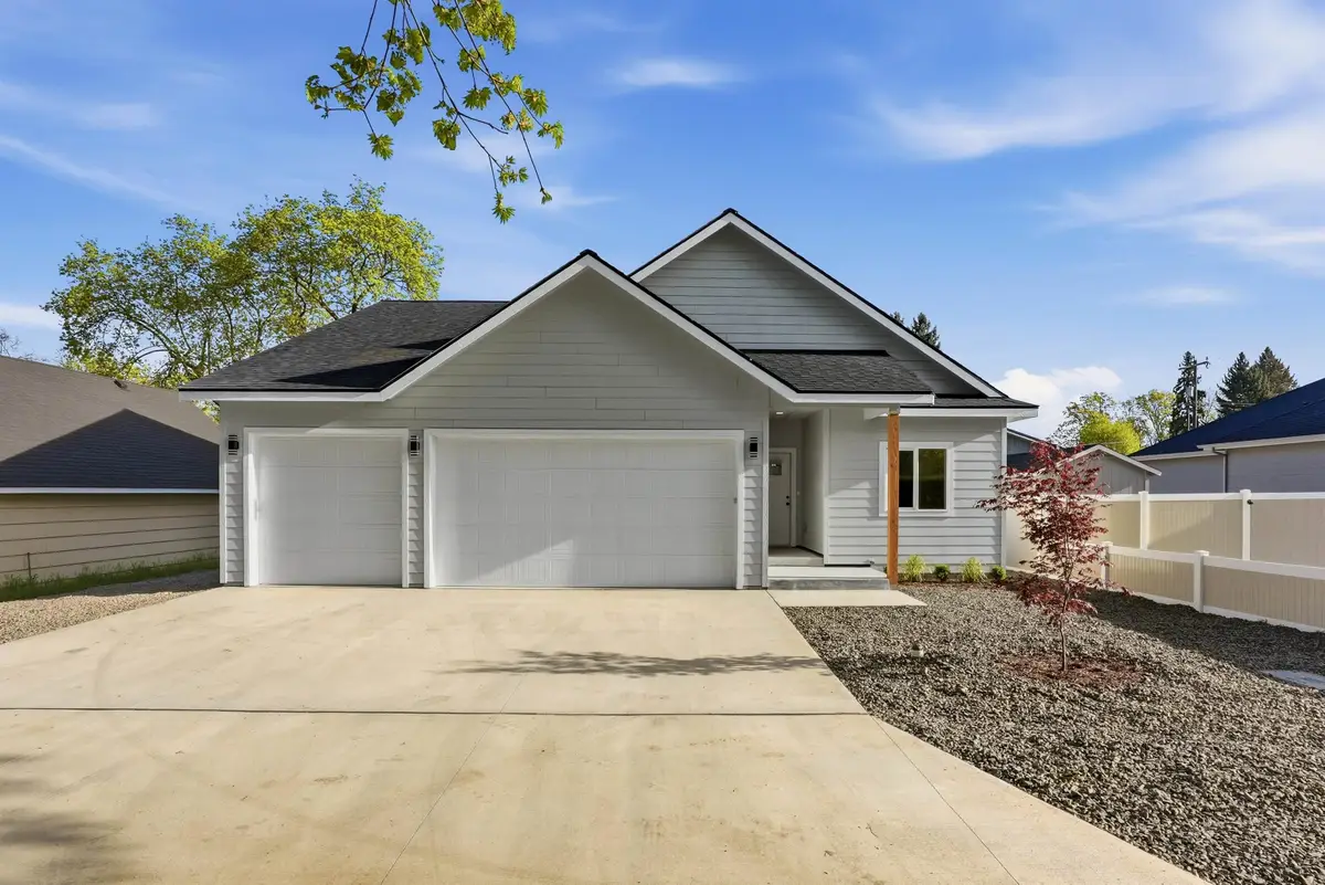 7915 E Marietta Ave, Spokane Valley, WA 99212 - #1