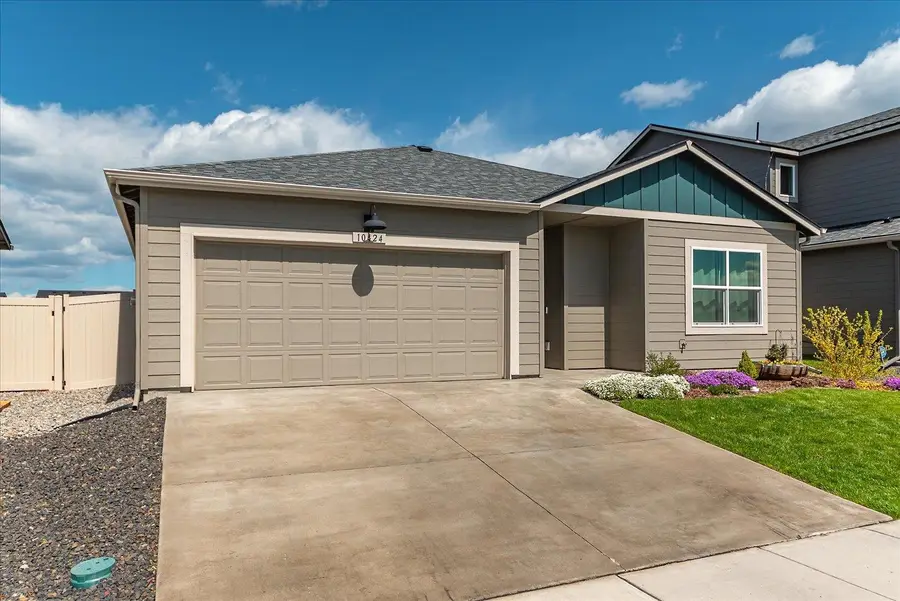 10424 W Duckhook Rd, Cheney, WA 99004 - #2